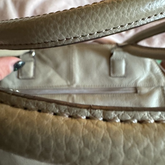 Tignanello Tan bag / purse - Picture 2 of 12